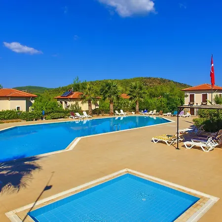 The Village 22 Вилла
